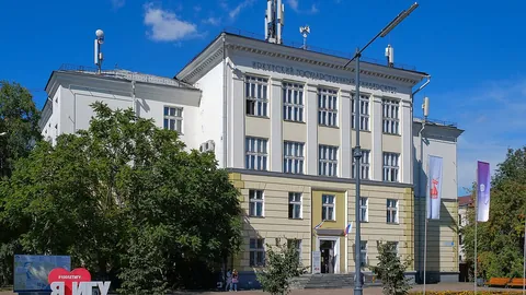 Иркутский государственный университет (филиал в г. Братске) — здание вуза