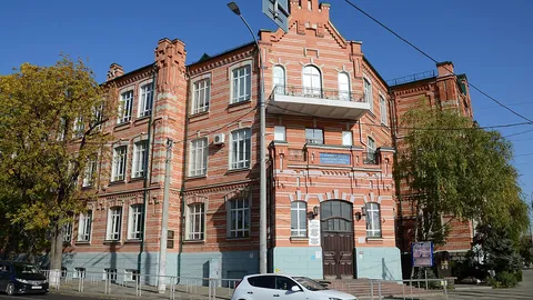 Кубанский государственный университет физической культуры, спорта и туризма — здание вуза