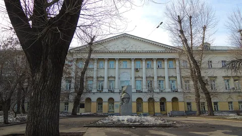Московский государственный лингвистический университет — здание вуза