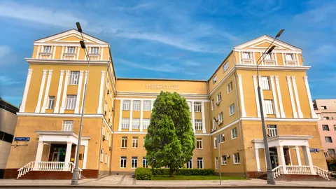 Московский государственный университет технологий и управления им. К.Г. Разумовского — здание вуза