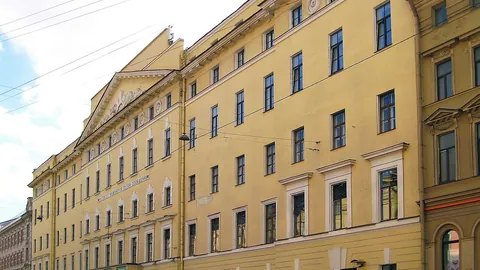 Петербургский государственный университет путей сообщения Императора Александра I — здание вуза