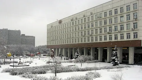 Российский государственный геологоразведочный университет им. Серго Орджоникидзе — здание вуза