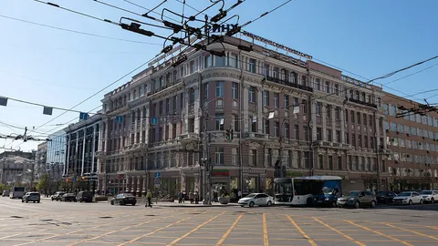 Ростовский государственный экономический университет (Гуковский институт экономики и права) — здание вуза