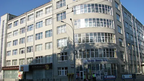 Уральский государственный архитектурно-художественный университет — здание вуза