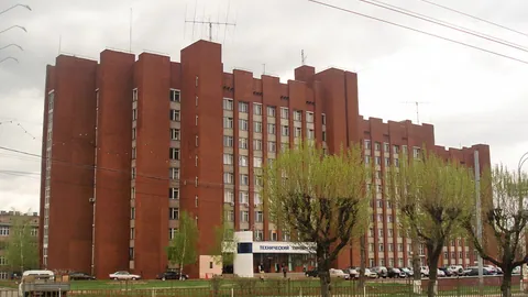 Ярославский государственный технический университет — здание вуза